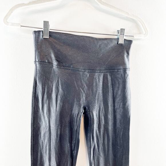 Spanx High Rise Compression Faux Leather Leggings Black Large Petite - Picture 7 of 8